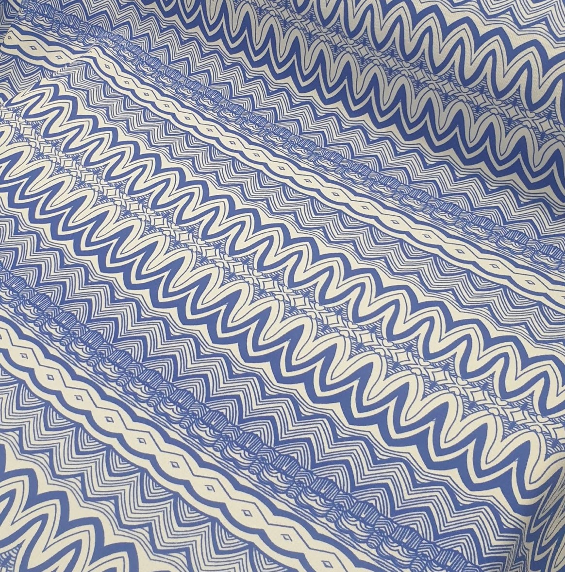 Heavy Weight Moss Crepe Fabric (58 Inches) - Blue ZigZag Print Per Metre