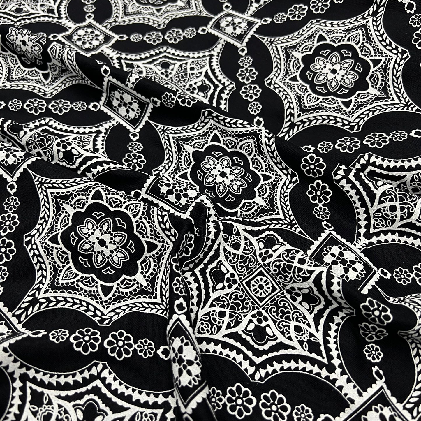 Spun Poly Polyester Lycra Jersey Fabric (58 Inches) - Black White Per Metre